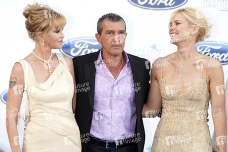 Melanie Griffith, Antonio Banderas, Valeria Mazza