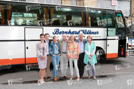 Stephanie Stumph, Daniel Aichinger, Yvonne Catterfeld,  Lambert Hamel, Gila von Weitershausen, Peter Sattmann, Dora Heldt