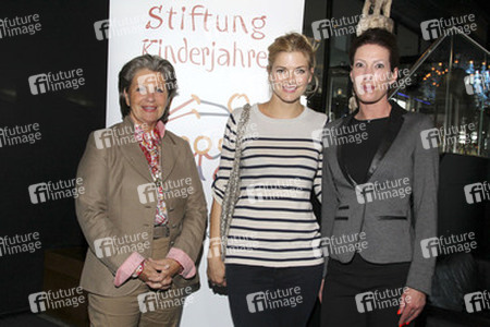Charity Event zur Unterstützung eines Delphin Therapie Projektes, Hamburg