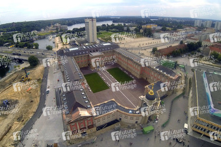 Luftaufnahmen vom Stadtschloss und der Nikolaikirche, Potsdam