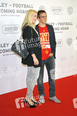 'Wembley - Football is coming hoam' Premiere, München