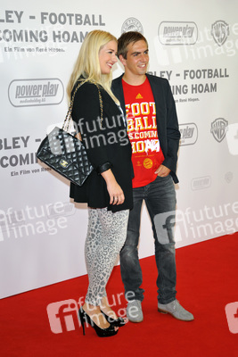 'Wembley - Football is coming hoam' Premiere, München