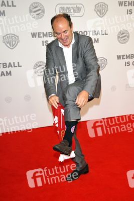 'Wembley - Football is coming hoam' Premiere, München