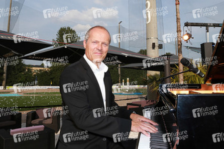 Joja Wendt in der Golf Lounge, Hamburg