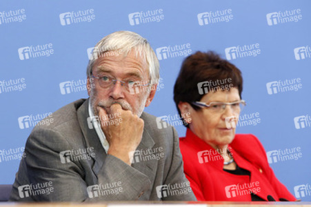 'Bildungsstifter bündelt Bildungs-Engagement' Pressekonferenz, Berlin