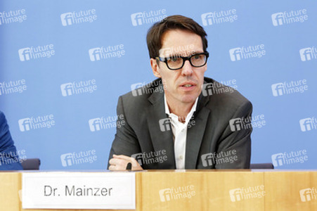 'Bildungsstifter bündelt Bildungs-Engagement' Pressekonferenz, Berlin