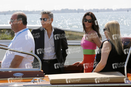 Auf dem Weg zum 'Gravity' Photocall, Biennale 2013