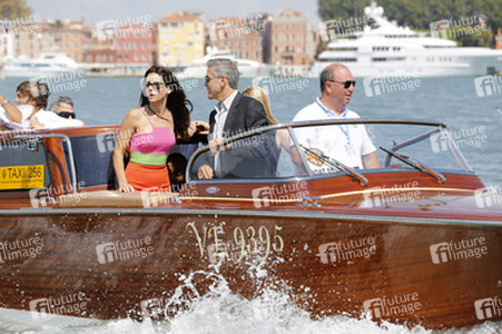 Auf dem Weg zum 'Gravity' Photocall, Biennale 2013