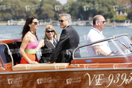 Auf dem Weg zum 'Gravity' Photocall, Biennale 2013