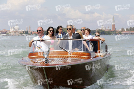 Auf dem Weg zum 'Gravity' Photocall, Biennale 2013