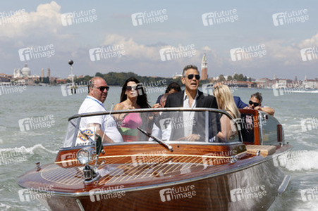 Auf dem Weg zum 'Gravity' Photocall, Biennale 2013