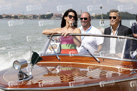 Auf dem Weg zum 'Gravity' Photocall, Biennale 2013