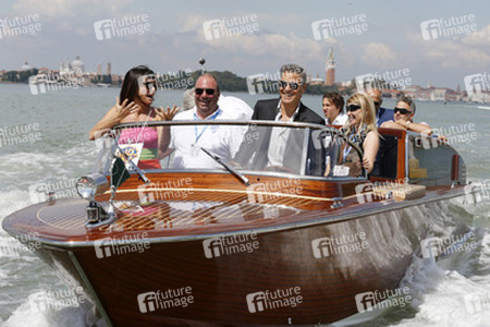 Auf dem Weg zum 'Gravity' Photocall, Biennale 2013
