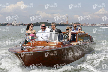 Auf dem Weg zum 'Gravity' Photocall, Biennale 2013