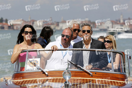 Auf dem Weg zum 'Gravity' Photocall, Biennale 2013