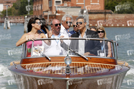 Auf dem Weg zum 'Gravity' Photocall, Biennale 2013