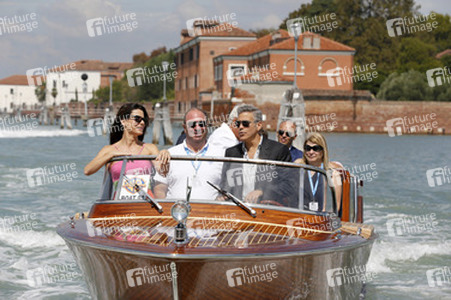 Auf dem Weg zum 'Gravity' Photocall, Biennale 2013