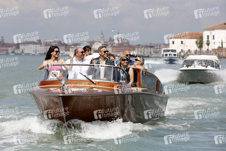 Auf dem Weg zum 'Gravity' Photocall, Biennale 2013