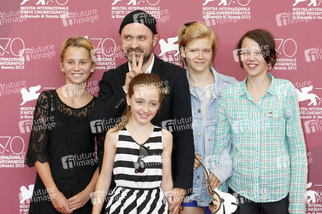 Mira Barkhammar, Lukas Moodysson mit Tochter, Mira Grosin, Liv LeMoyne
