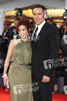 Nicolas Cage mit Ehefrau Alice Kim