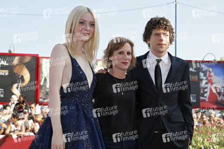Dakota Fanning, Kelly Reichardt, Jesse Eisenberg