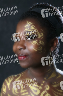 Goldornamente / Gold Ornaments Body Painting