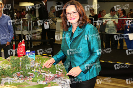 Andrea Nahles im Miniatur Wunderland, Berlin