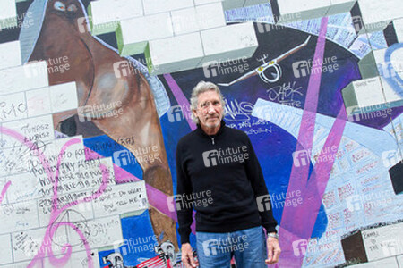 Roger Waters unterstützt den East Side Gallery Protest, Berlin