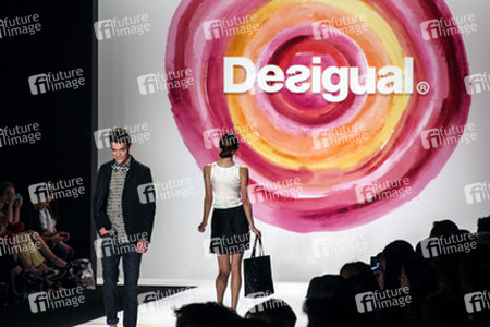 Desigual Fashion Show, Fashion Week New York