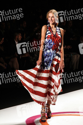 Desigual Fashion Show, Fashion Week New York