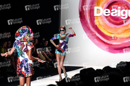 Desigual Fashion Show, Fashion Week New York
