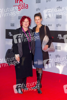 Regina Ziegler mit Tochter Tanja Ziegler