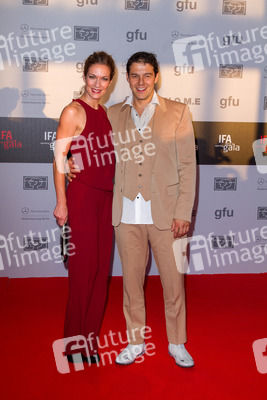 Lisa Martinek und Manolo Palmer