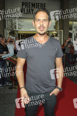 'Vijay und ich - Meine Frau geht fremd mit mir' Premiere, Berlin