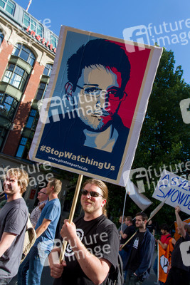 'Freiheit statt Angst 2013' Demonstration, Berlin
