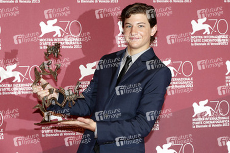 Tye Sheridan mit dem Marcello Mastroianni Award für den besten NachwuchsSchauspieler in 'Joe'