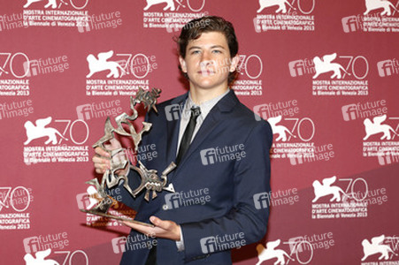 Tye Sheridan mit dem Marcello Mastroianni Award für den besten NachwuchsSchauspieler in 'Joe'