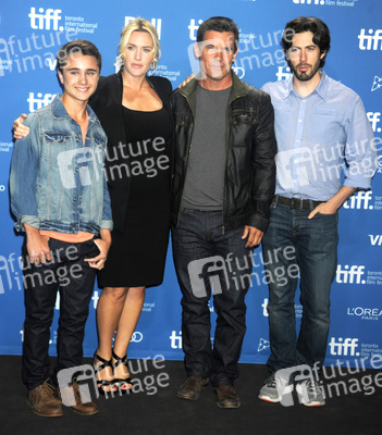 Gattlin Griffith, Kate Winslet, Josh Brolin, Jason Reitman