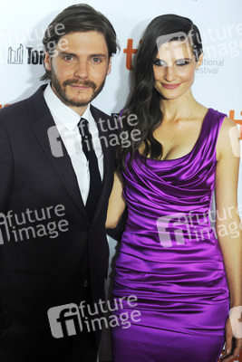Daniel Brühl mit Freundin Felicitas Rombold