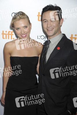 Scarlett Johansson, Joseph Gordon-Levitt
