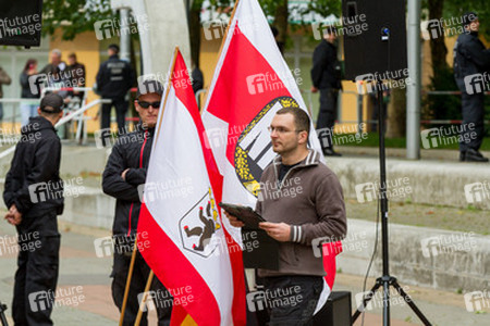 NPD Kundgebung in Hellersdorf, Berlin