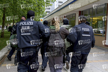 NPD Kundgebung in Hellersdorf, Berlin