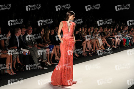 J. Mendel Fashion Show, Fashion Week New York