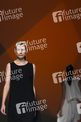 Amaya Arzuaga Fashion Show, Fashion Week Madrid