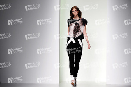 Jean-Pierre Braganza Fashion Show, London Fashion Week