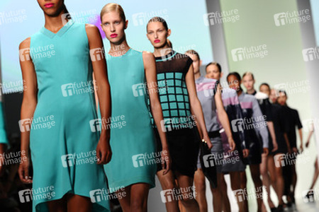 J.JS Lee Fashion Show, London Fashion Week