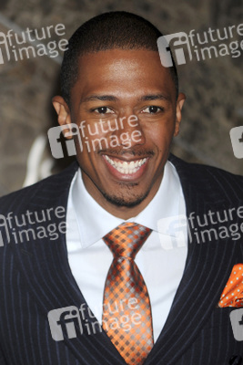 Nick Cannon erleuchtet das Empire State Building, New York