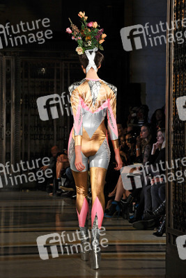Pam Hogg Fashion Show, London Fashion Week