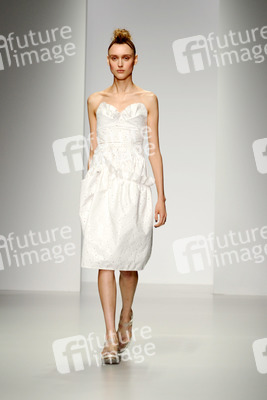 Simone Rocha Fashion Show, London Fashion Week