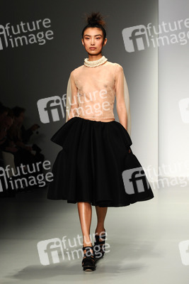 Simone Rocha Fashion Show, London Fashion Week